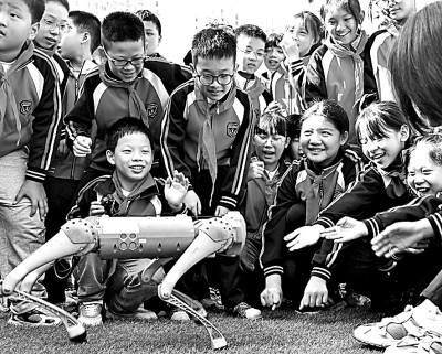 遵循成長規(guī)律，培育科技創(chuàng)新后備人才
